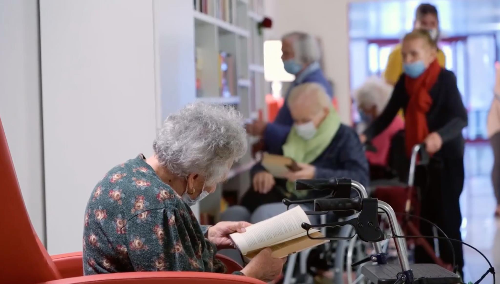 Giornata Mondiale dell'Alzheimer: lettura e  scambio inter-generazionale per il benessere psicologico e cognitivo dell'ospite