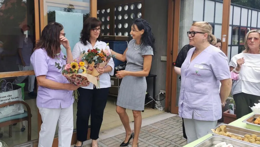 Un grazie alle colleghe Rosanna e Leonia e buona pensione