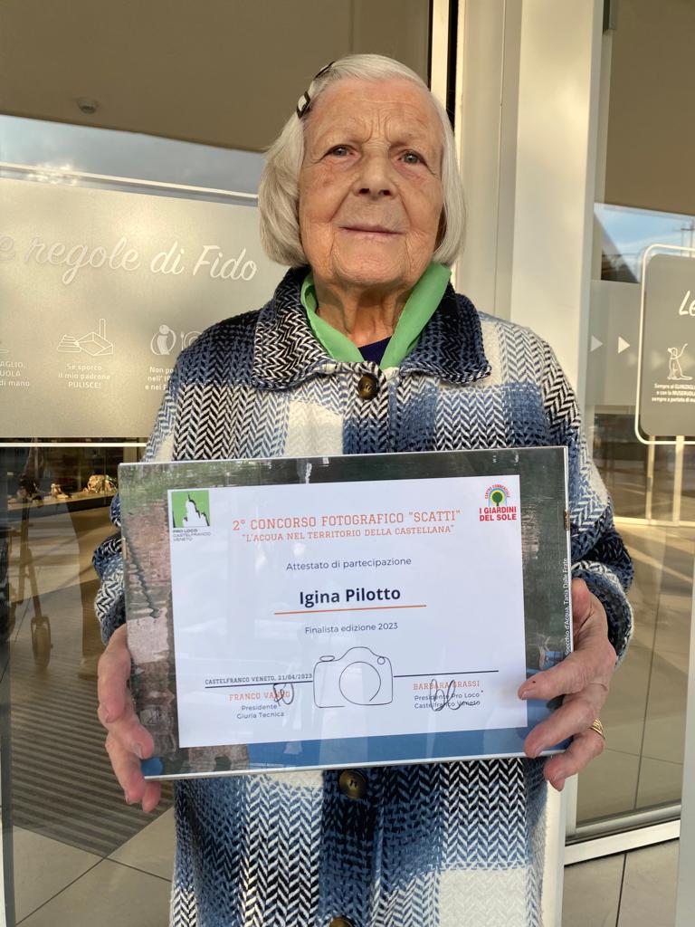 Concorso fotografico "Scatti": Gina ha vinto il  terzo premio della categoria Social