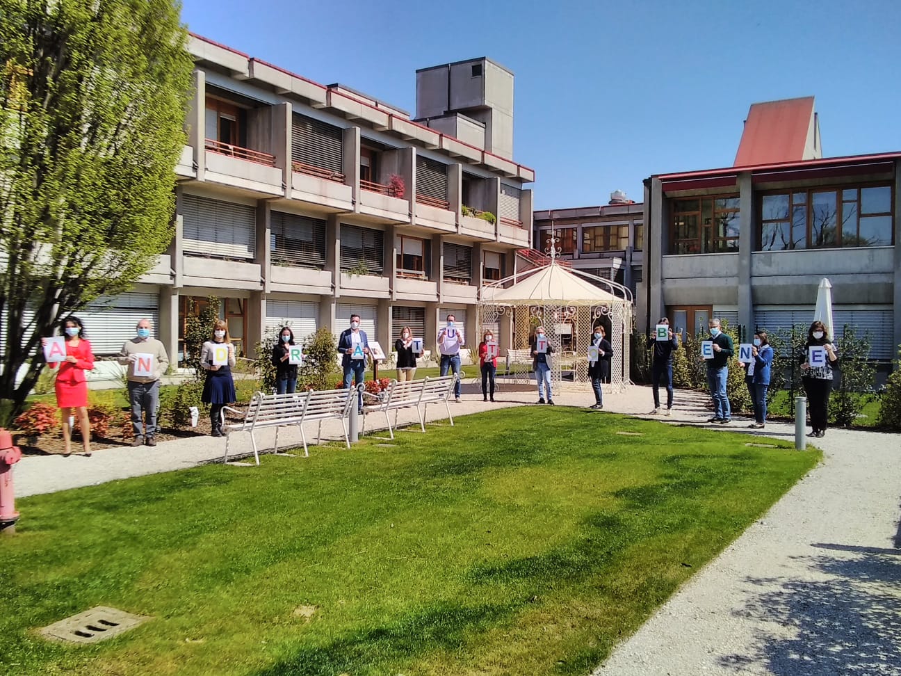 Alcuni aggiornamenti ai nostri familiari