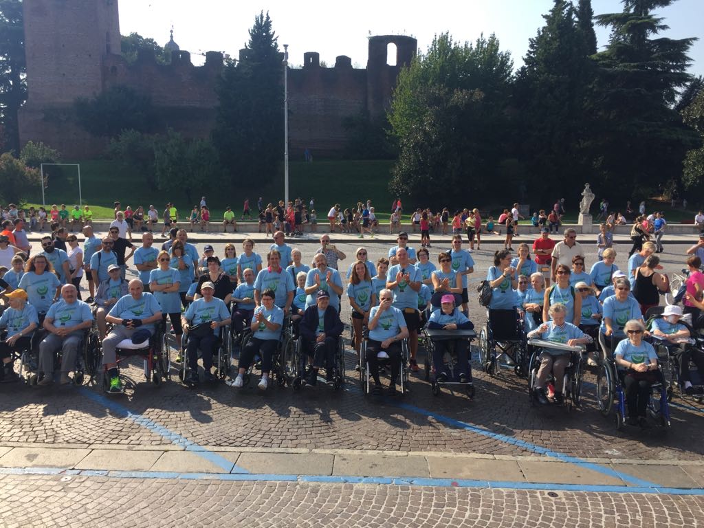 Il Centro Anziani Domenico Sartor vince il Primo Premio come gruppo più numeroso alla Passeggiata del Giorgione